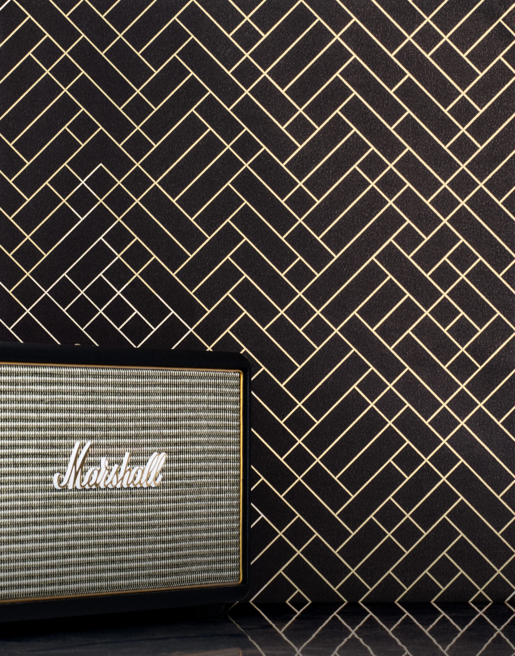 Tapet-Cafe-Tile-Brown-vinyle-detail