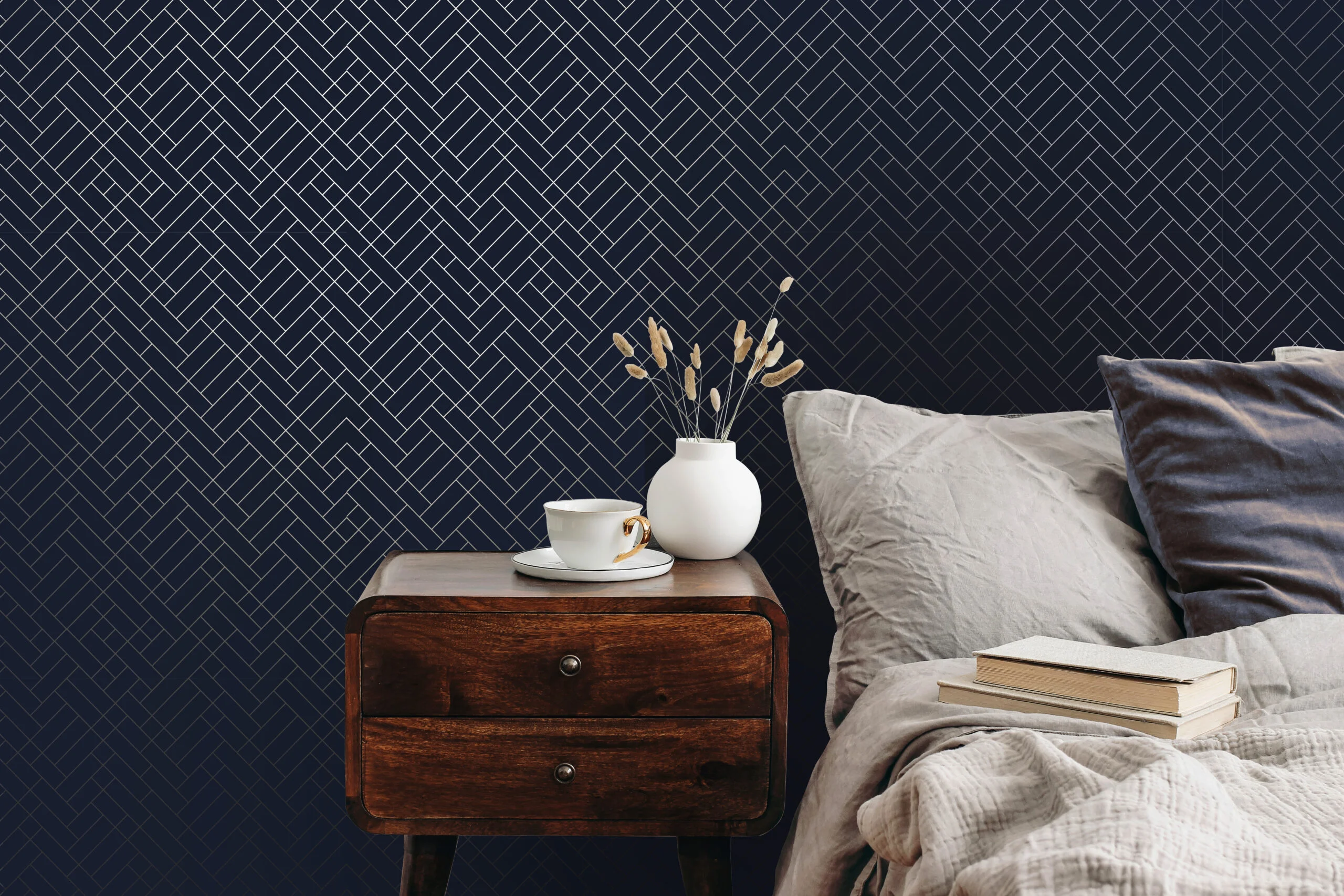 Tapet-Cafe-Tile-silver-navy-blue-erica-wakerly