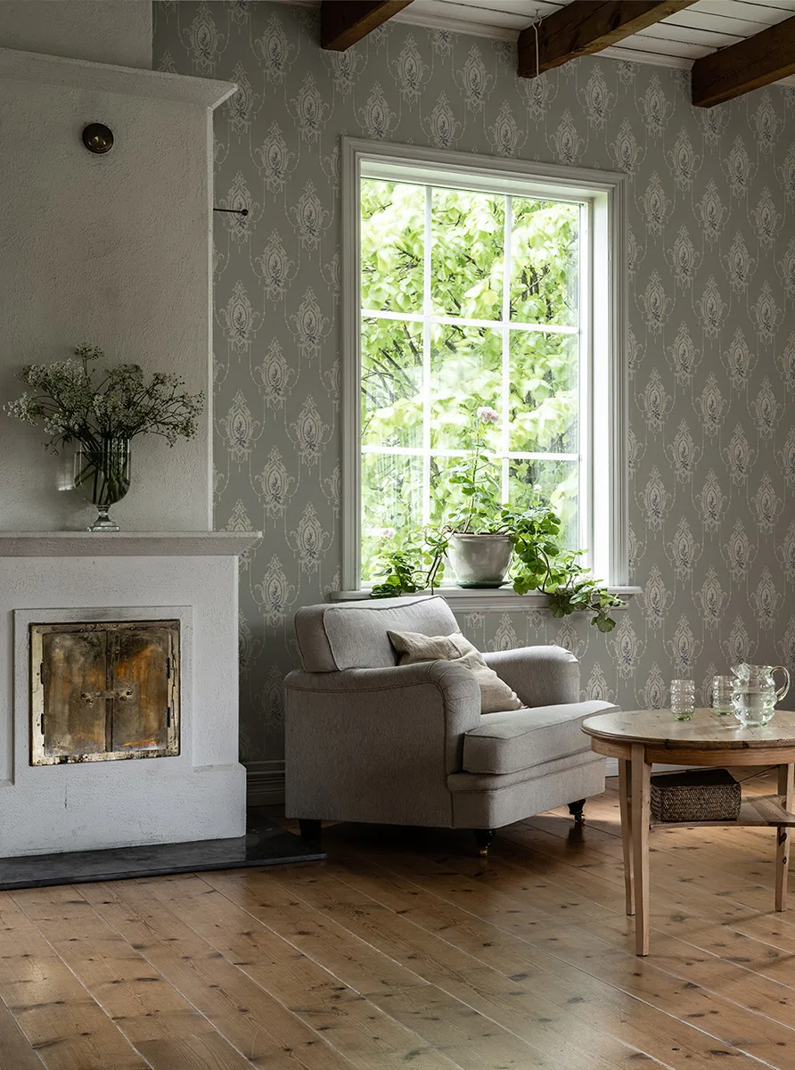 Édouard 518-01-romm1