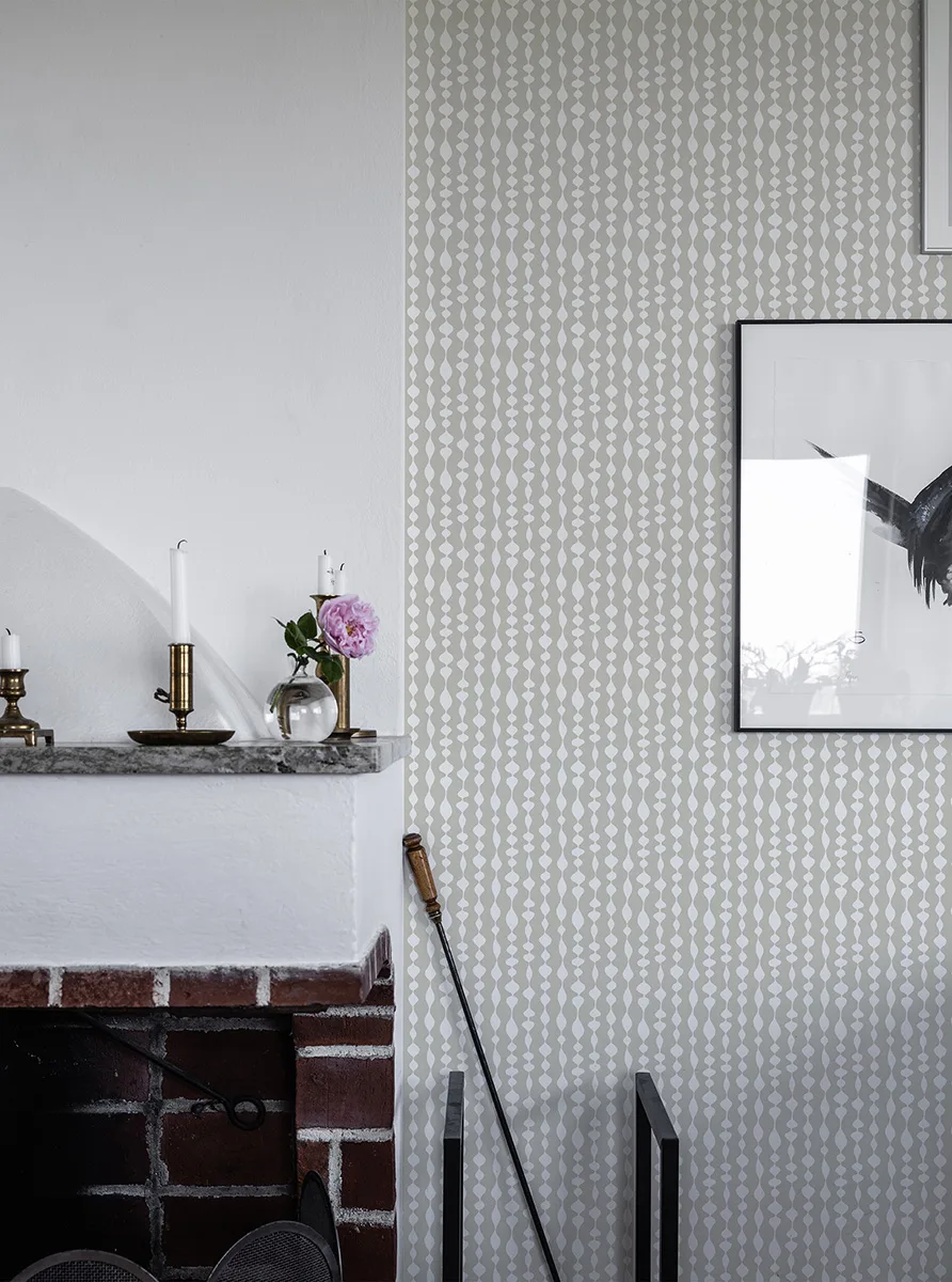 Margaret-527-02-gris-room1