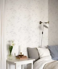 Bjork-382-01-feuilles-argente-chambre