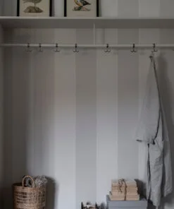 Bred-rand-486-03-rayure-gris-mur