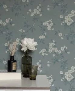 Karin-679-03-fleurs-bleu-mur